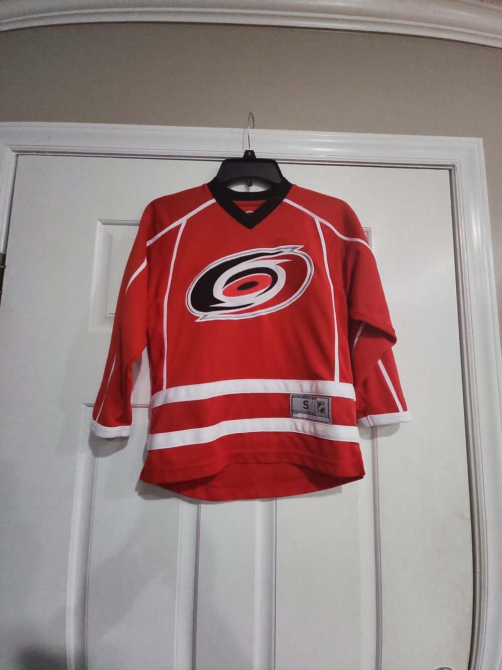 Carolina Hurricanes NHL Team Apparel Red Youth Hockey Jersey